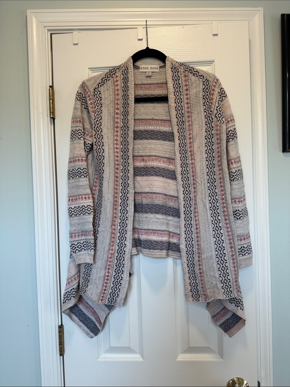Knox Rose Cream, Gray & Dusty Pink Patterned Open Cardigan